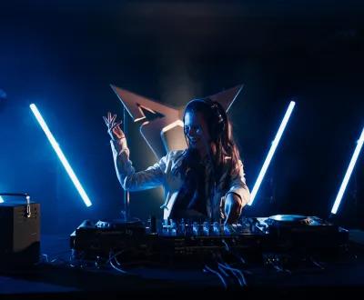 Amber Broos - Cupra tavascan - Hermans herentals