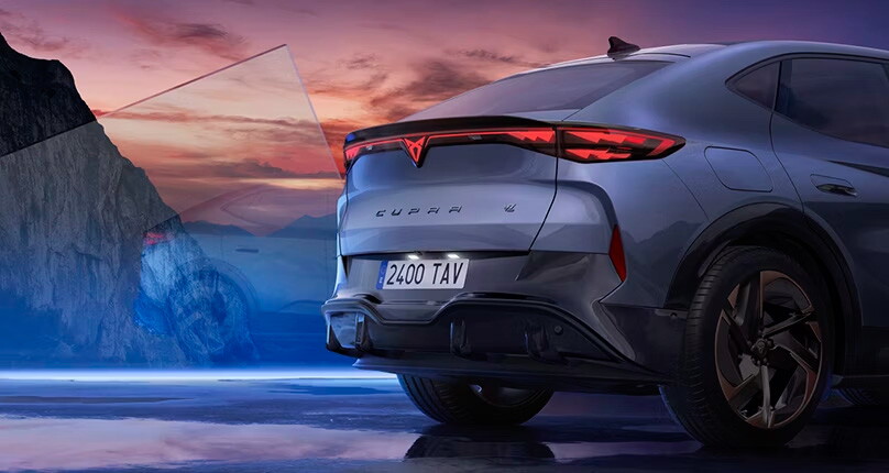 CUPRA Tavascan achterkant