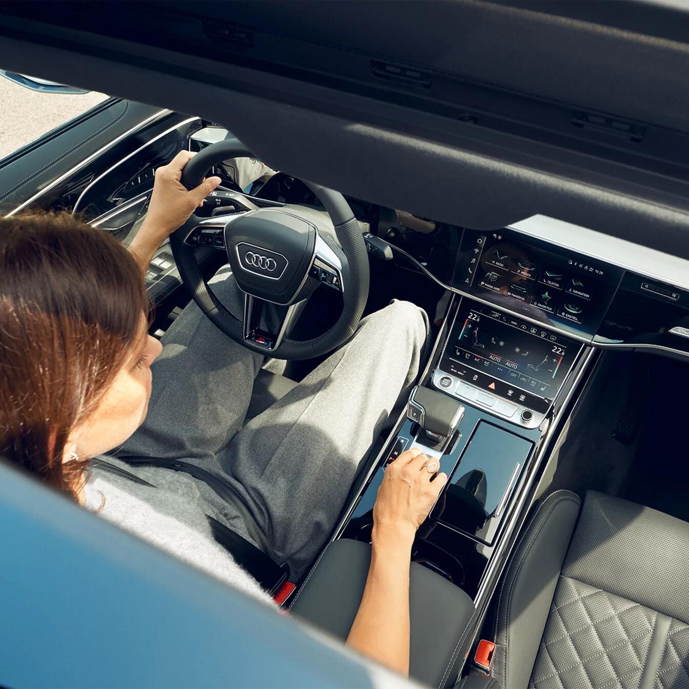 Audi A8 interieur zwarte bekleding