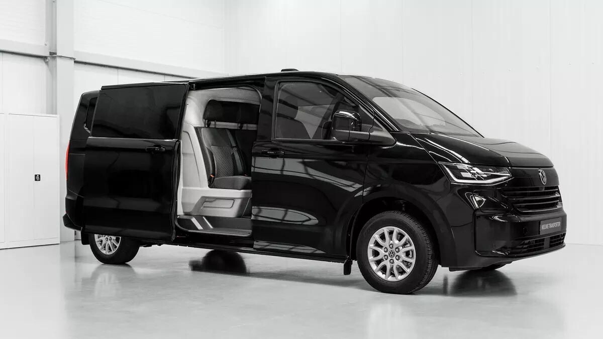 Volkswagen bedrijfsvoertuigen transporter dubbele cabine zwart