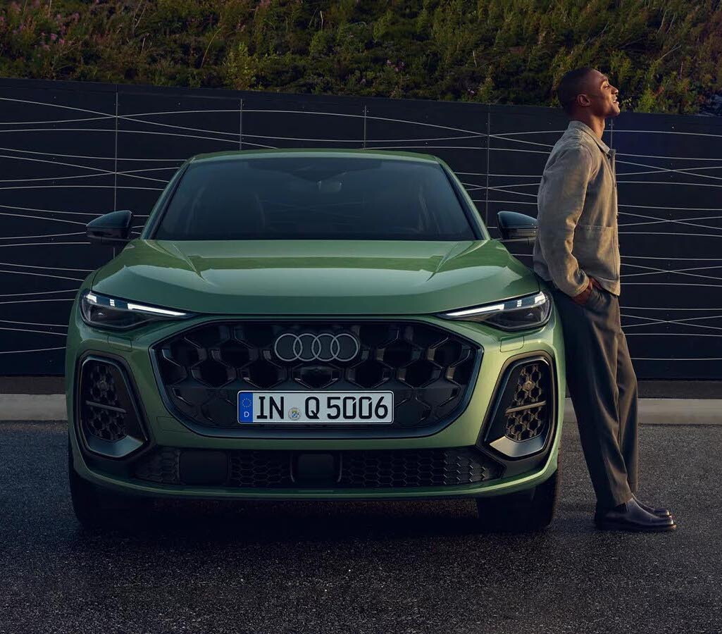 Audi Q5 Sportback groen exterieur voorkant